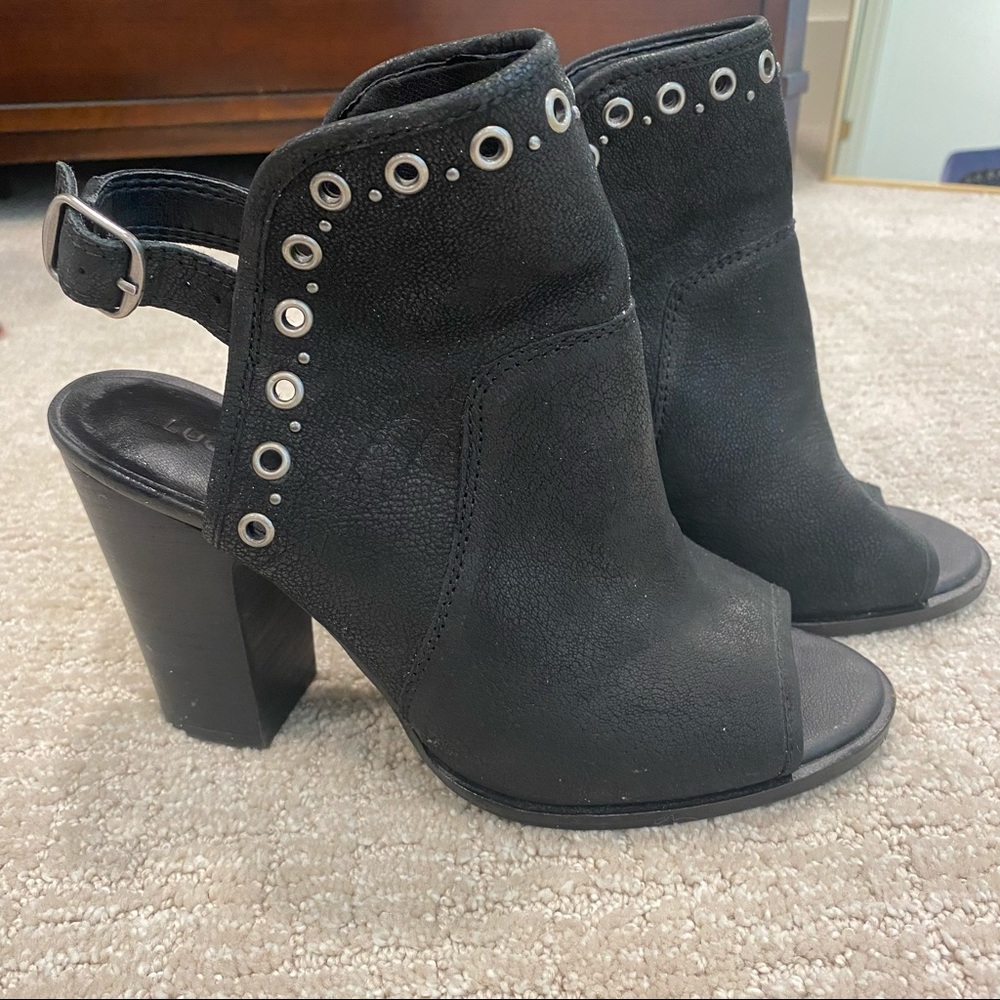 Lucky Brand Lorillar Booties size 8
